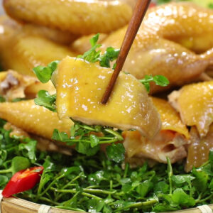 Gà tre hấp mắm nhĩ